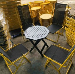 Bàn ghế xếp cafe vỉa hè ( ghế sắt sơn tĩnh điện, bàn gỗ chân sắt)